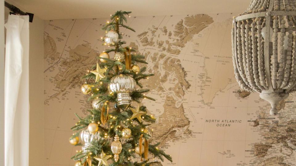 gold christmas tree