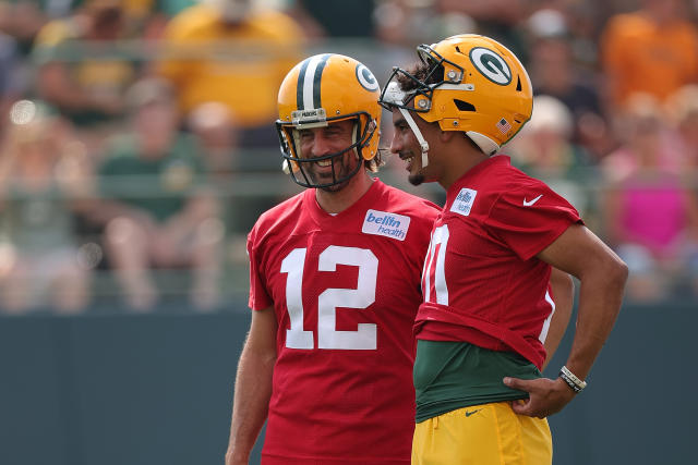 Packers QB Aaron Rodgers kept Jordan Love in the loop during