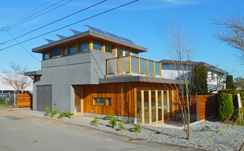 E. 57th Avenue and Vivian Street solar-powered lane house in Vancouver, B.C.