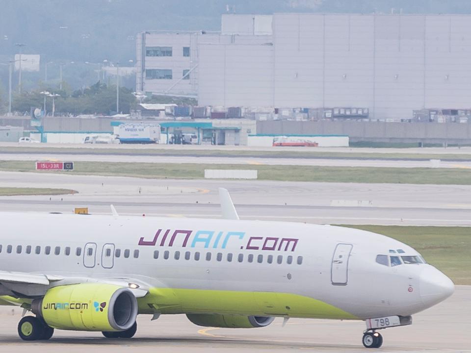 Jin Air Boeing 737