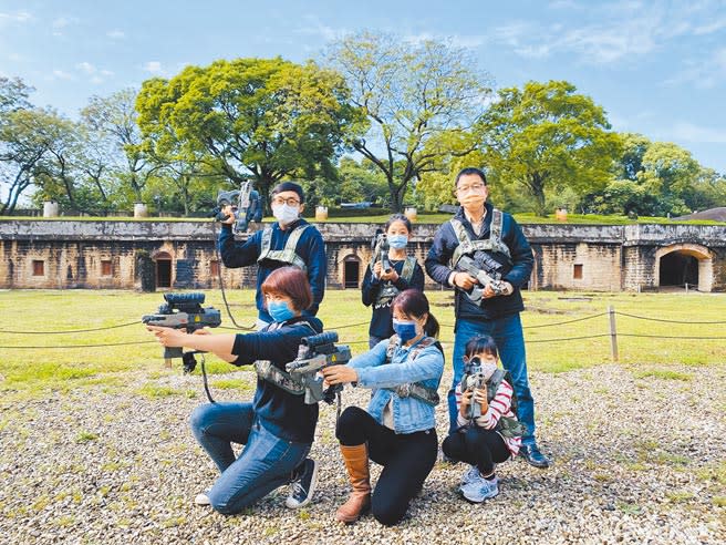 淡水古蹟博物館將於4月4日兒童節當天在古蹟「滬尾礮台」舉辦「親子鐳戰賽」，讓民眾體驗古代槍林彈雨的氣氛。（戴上容攝）