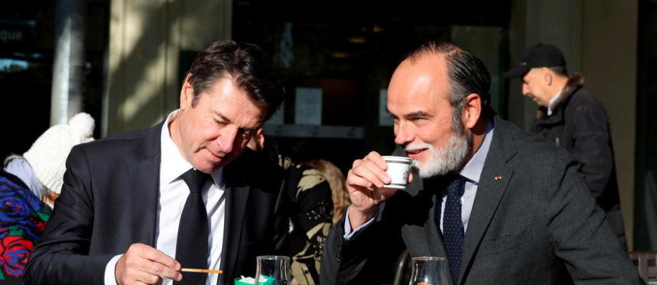 Christian Estrosi et Édouard Philippe ont pris un café ensemble à Nice mercredi 1er décembre 2021.
