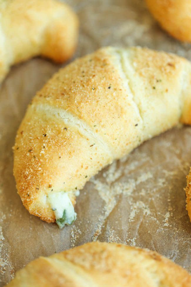 Spinach and Artichoke Dip Roll Ups