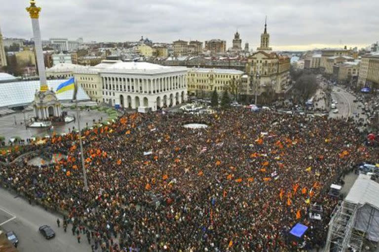 Postal de la Revolución Naranja en Kiev, Ucrania, en diciembre del 2004