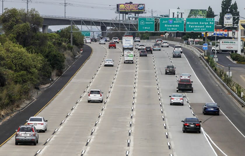 SAN DIEGO, CA - AUGUST 26: Commuters travel during morning commute hours along westbound Interstate 8 west of Waring Road on Wednesday, Aug. 26, 2020 in San Diego, CA. (Eduardo Contreras / The San Diego Union-Tribune)