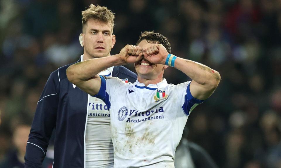 <span>Paolo Garbisi covers his face after missing a penalty that would have given <a class="link " href="https://sports.yahoo.com/soccer/teams/italy-women/" data-i13n="sec:content-canvas;subsec:anchor_text;elm:context_link" data-ylk="slk:Italy;sec:content-canvas;subsec:anchor_text;elm:context_link;itc:0">Italy</a> victory.</span><span>Photograph: David Rogers/Getty Images</span>