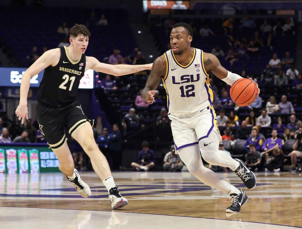 LSU men's basketball score at Ole Miss Live updates