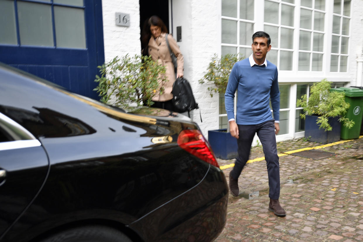 Rishi Sunak outside his home in London, following the resignation of Liz Truss as Prime Minister. Mr Sunak is believed to have become the first Conservative leadership candidate to secure the backing of 100 MPs, shoring up sufficient support to be on the ballot for Monday's vote. Picture date: Saturday October 22, 2022.