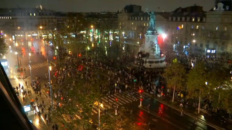Des tensions ont éclaté samedi à Paris en marge de la manifestation contre le projet de loi 