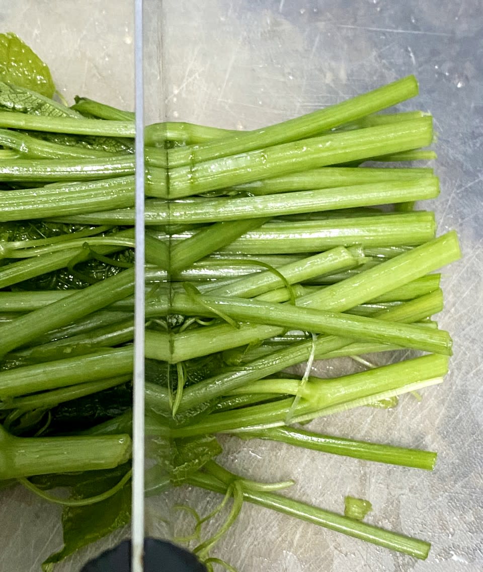 零失敗食譜│龍鬚菜煮肉碎 咁樣煮最爽脆