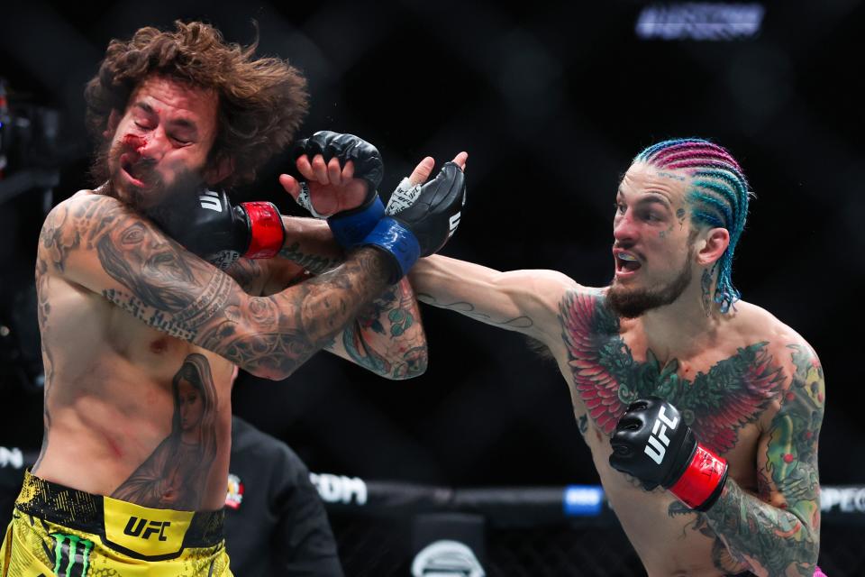 Sean O’Malley (right) outclassed Marlon Vera across five rounds (Getty Images)