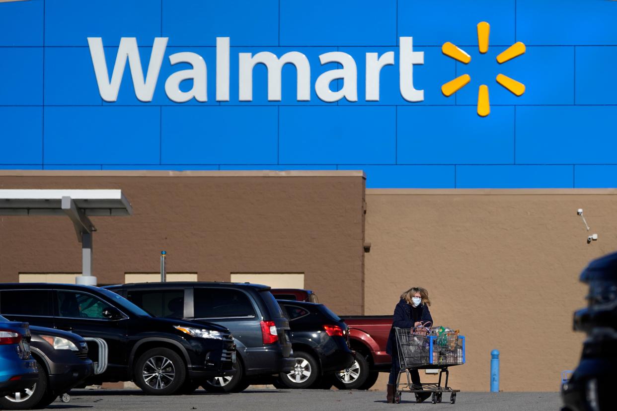 Máscaras de Walmart (Copyright 2020 The Associated Press. All rights reserved.)