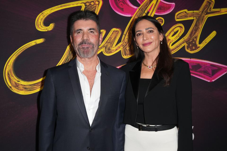 New York City, United States. 17th Nov, 2022. Simon Cowell and Lauren Silverman attends the Broadway opening night of 