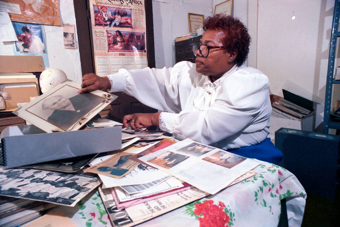 Opal Lee peruses items donated to the Tarrant County Black Historical Association and Genealogical Society in 1990