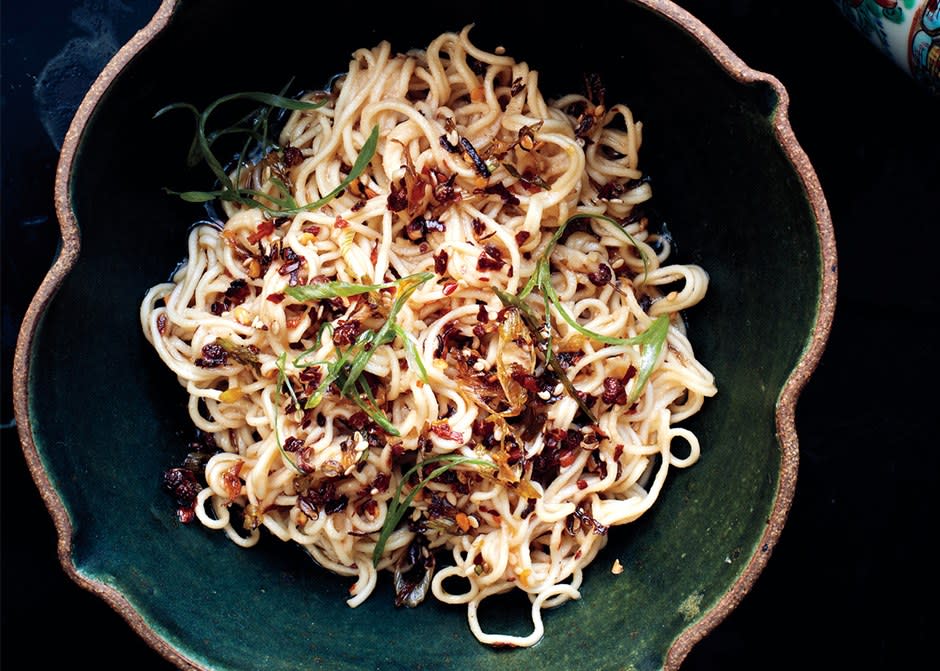 Sesame Noodles with Chili Oil and Scallions