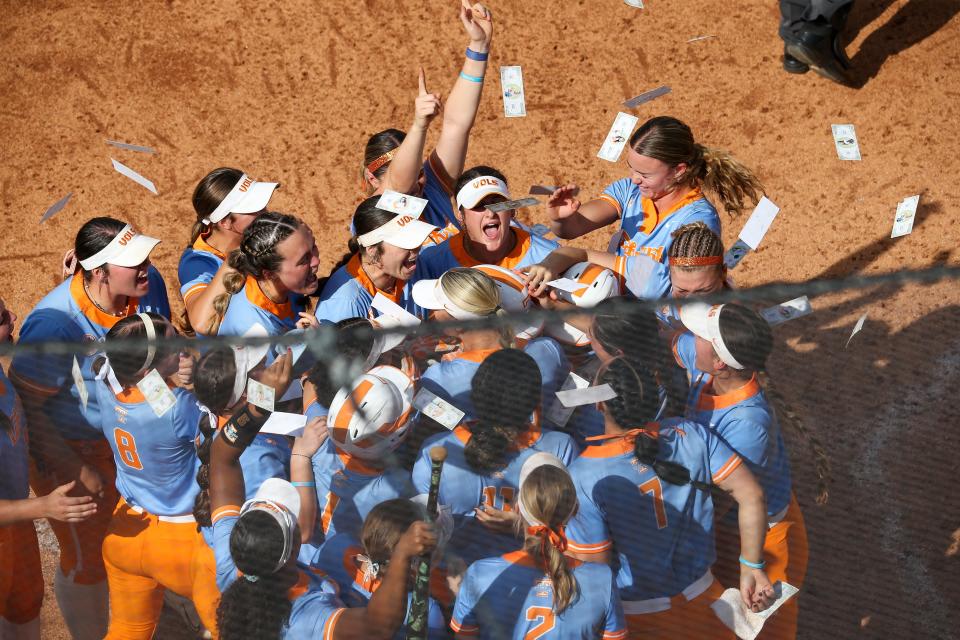 Tennessee softball seeded No. 3 in 2024 NCAA Tournament. Here's a look