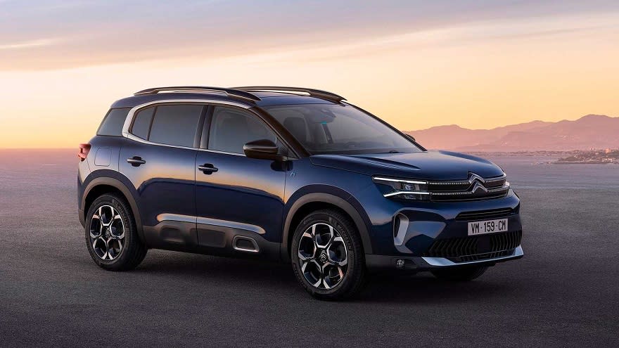 El Citroën C5 Aircross tiene un diseño más moderno.