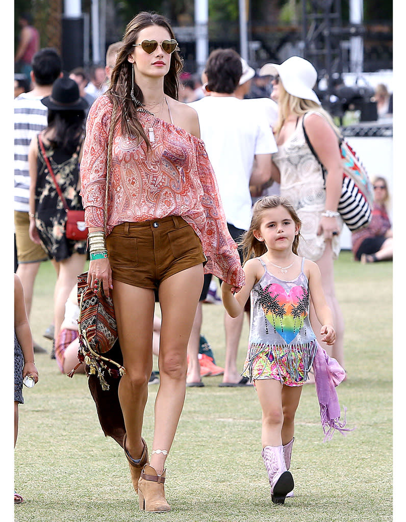 Le short en daim d'Alessandra Ambrosio