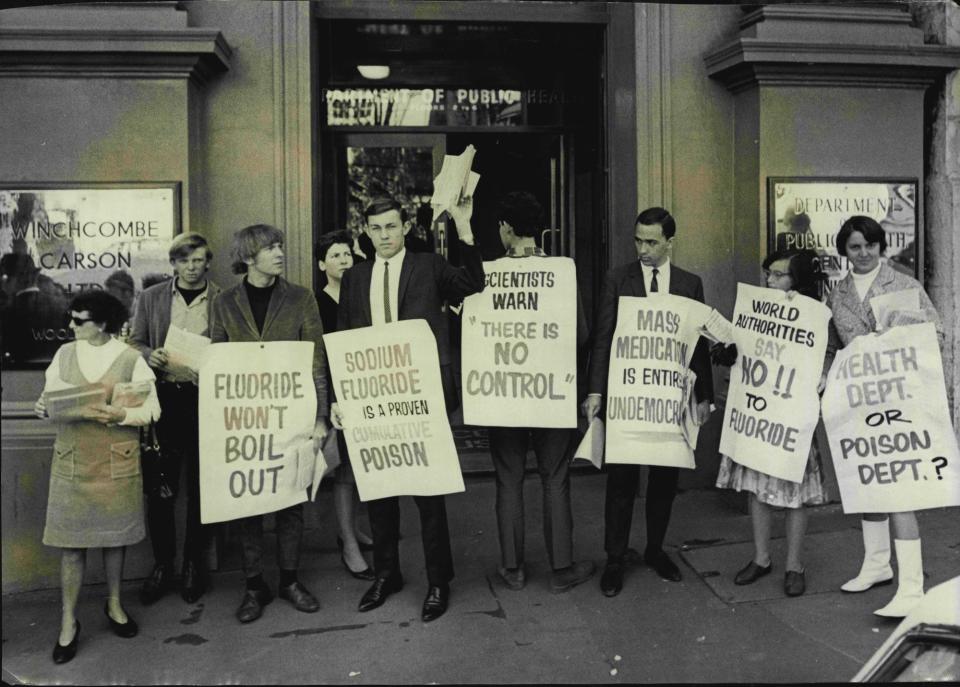 fluoride protesters 