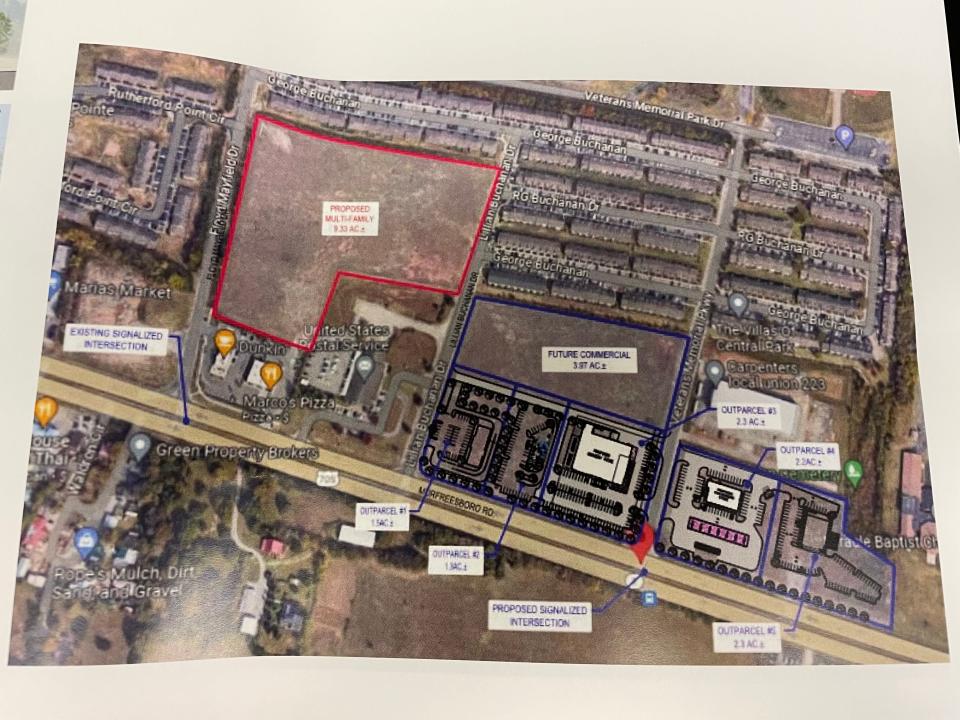 This map shows La Vergne zoning application for a yet-identified international grocery store, 260 "Class A" apartments, full-service restaurant, two fast-food restaurants, coffee shop, convenience store with fueling stations and proposed traffic signal plan at Murfreesboro Road and Veterans Memorial  Parkway.