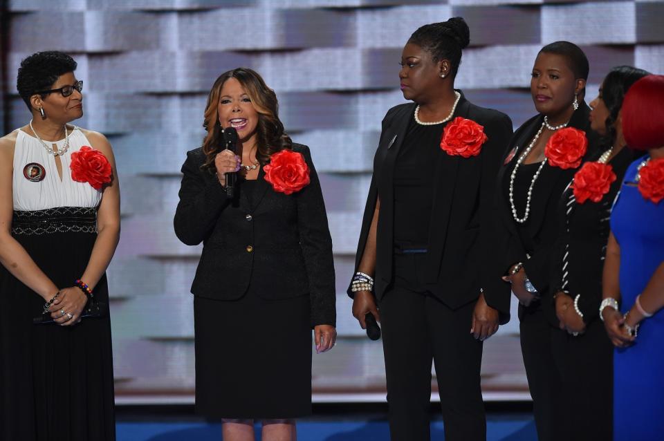 Lucy McBath (second from left) and fellow members of “Mothers of the Movement” address the Democratic National Convention in Philadelphia in July. (Photo: Ricky Carioti/The Washington Post via Getty Images)