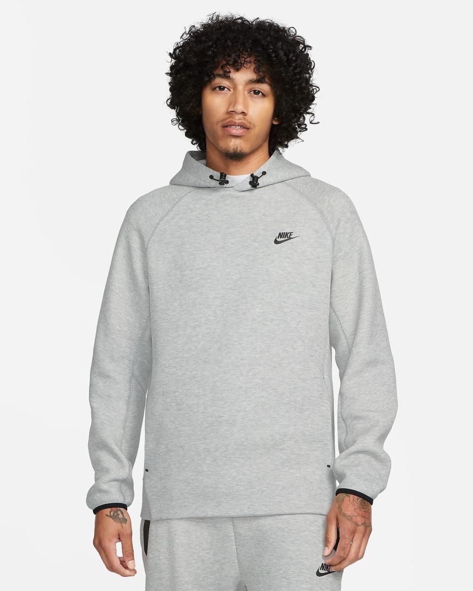 <p><a href="https://go.redirectingat.com?id=74968X1596630&url=https%3A%2F%2Fwww.nike.com%2Ft%2Fsportswear-tech-fleece-mens-pullover-hoodie-gj7srq&sref=https%3A%2F%2F" rel="nofollow noopener" target="_blank" data-ylk="slk:Shop Now;elm:context_link;itc:0;sec:content-canvas" class="link ">Shop Now</a></p><p>Pullover Hoodie </p><p>nike.com</p><p>$90.00</p>