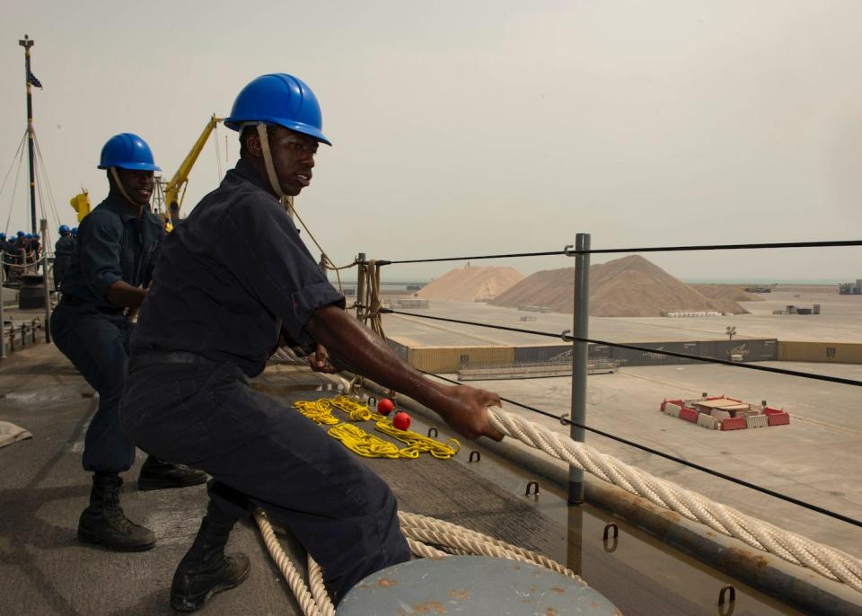 Navy amphibious dock landing Harpers Ferry Duqm Oman