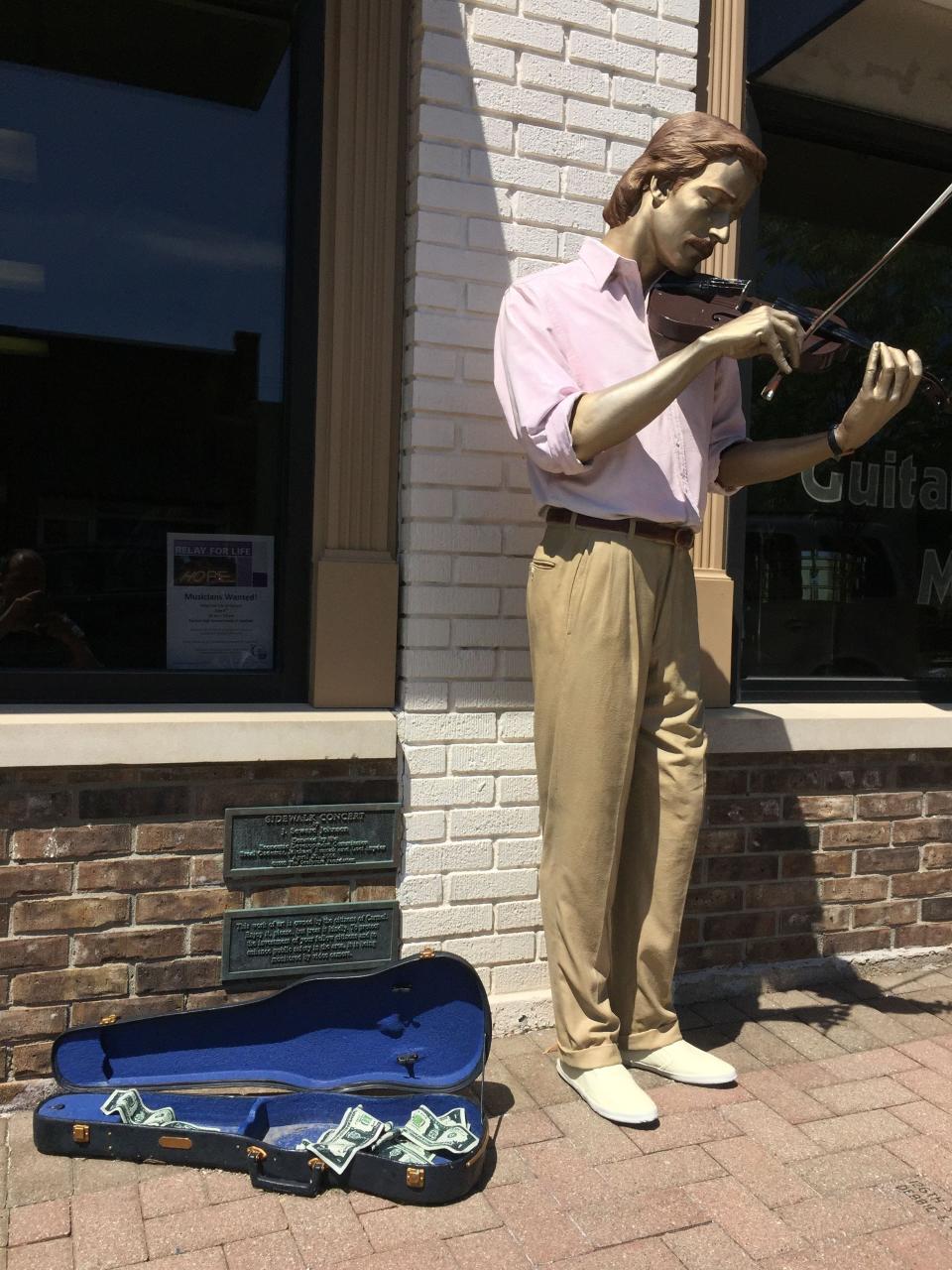 Sidewalk Concert.