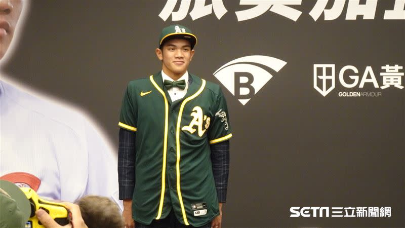 U18台灣隊左投林維恩，135萬美金加盟MLB運動家隊。（圖／記者張沛嘉攝影）