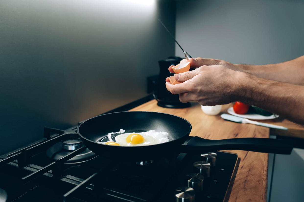 Non-stick frying pans can be used for baking, fry-ups and shallow frying. (Getty Images)