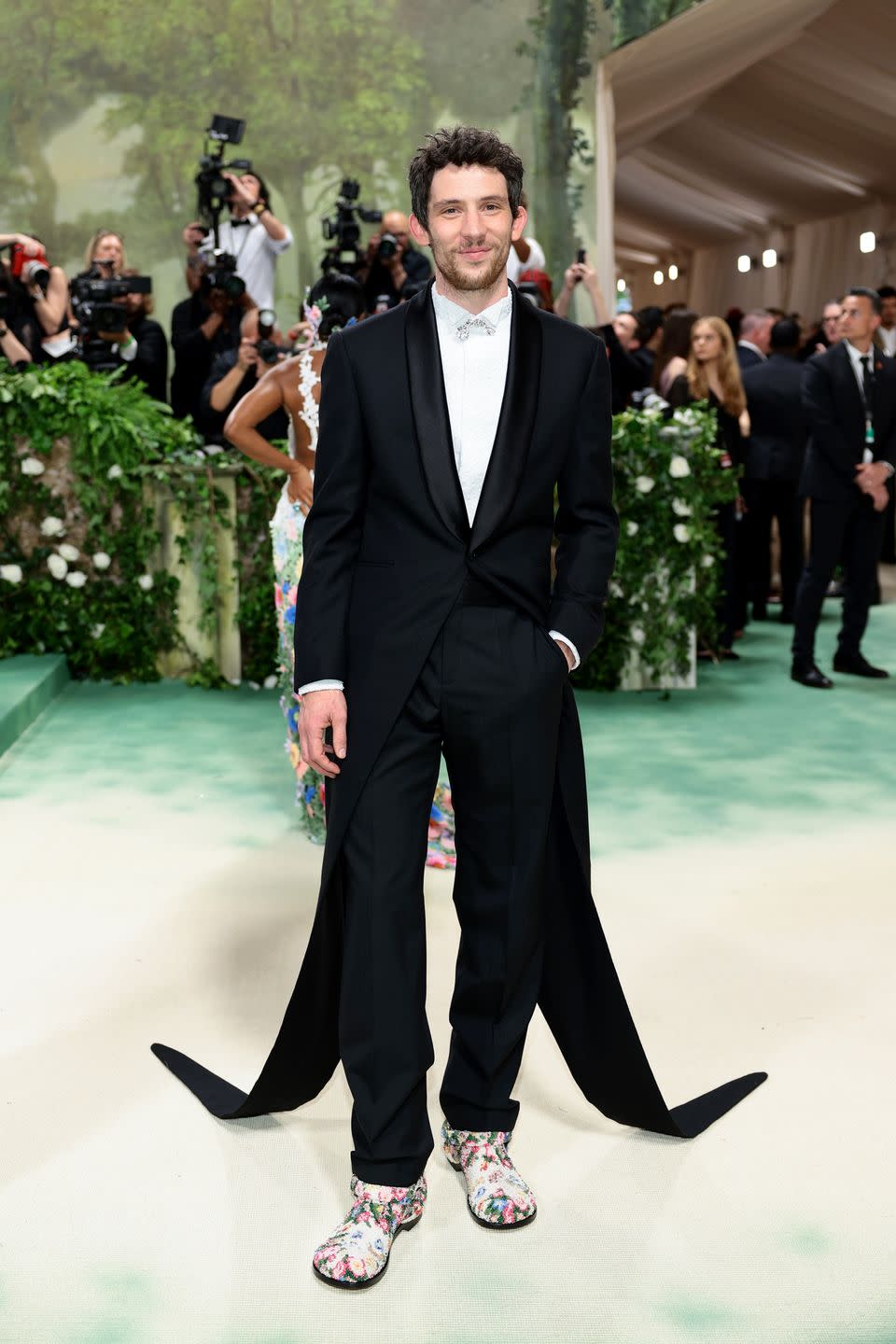 the 2024 met gala celebrating sleeping beauties reawakening fashion arrivals