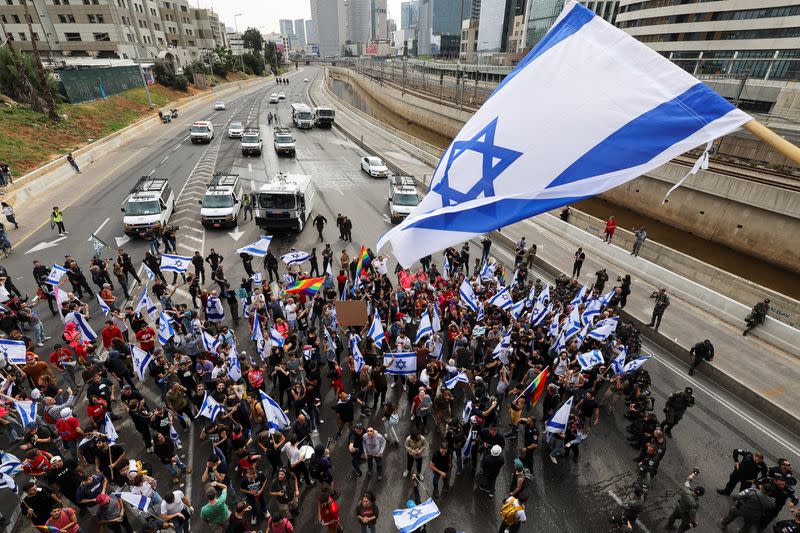 Israelis launch "Day of Shutdown” against judicial overhaul