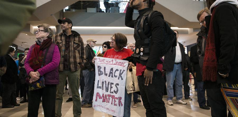 Minneapolis Police Officers Who Shot Jamar Clark Will Not Face Criminal Charges