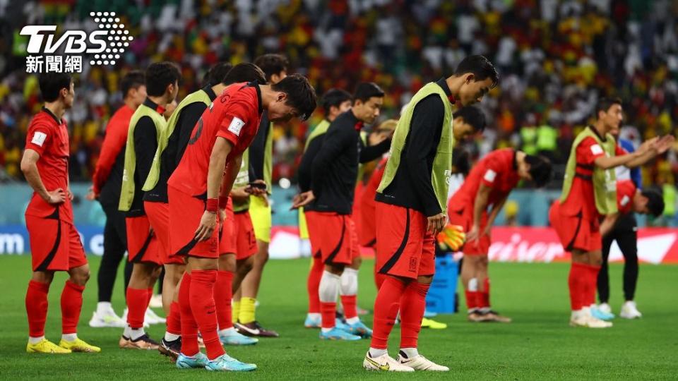 南韓球員在賽後神情落寞。（圖／達志影像路透）