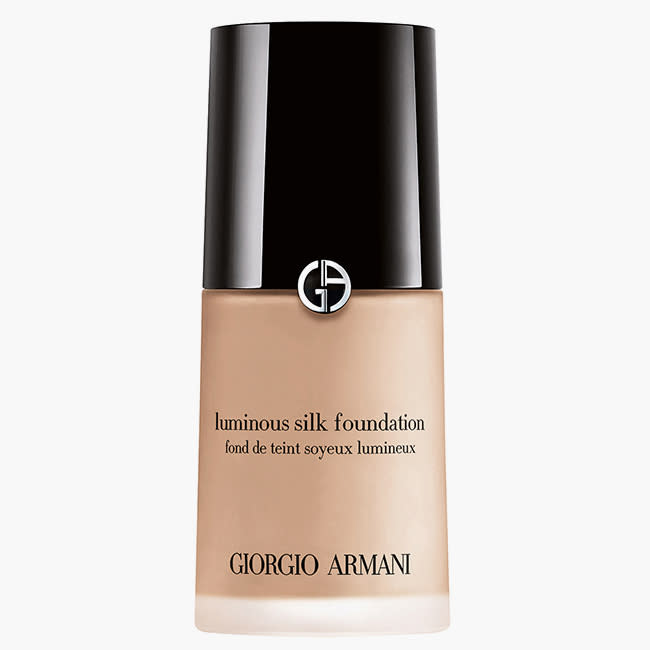 luminous-silk-foundation