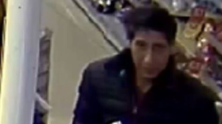 This beer thief looked a lot like a certain <i>Friends</i> star (Blackpool Police)