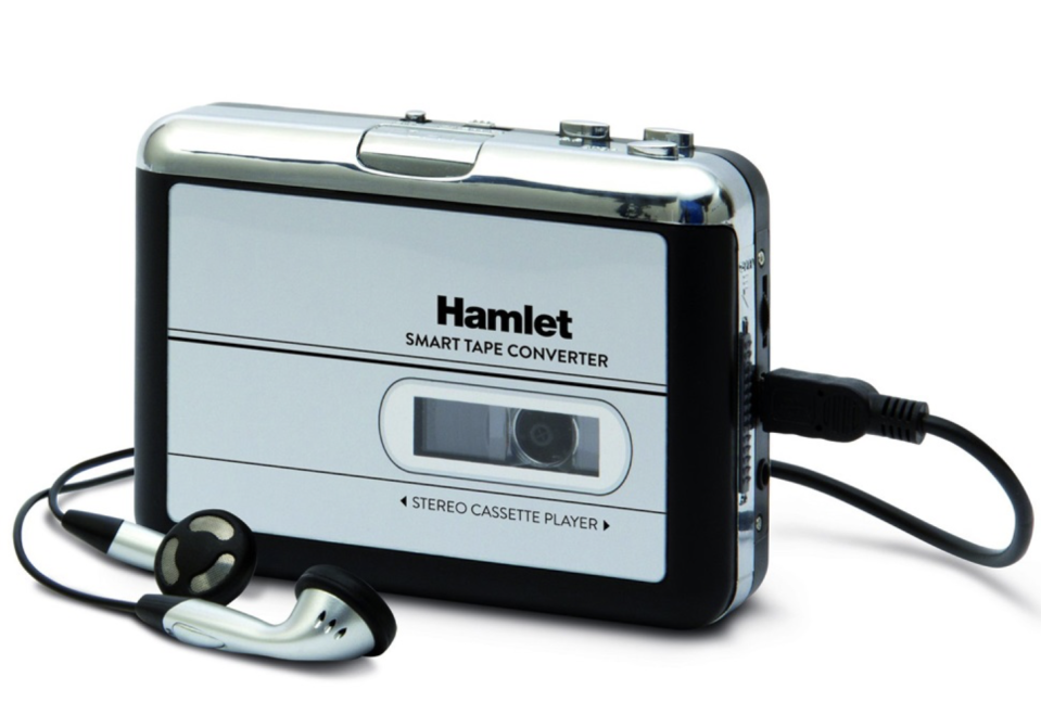 <p>Lo Smart Tape Converter XDVDMAG di Hamlet è un mangianastri portatile che permette di trasformare le audiocassette in file mp3. Prezzo: 37,66 su hamletcom.com </p>