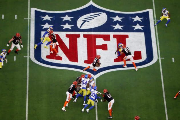 Cowboys-Bucs Monday Nighter Signals Detente Between the NFL and