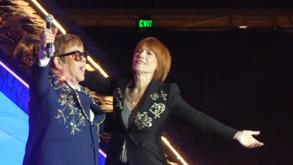 Elton John and Kiki Dee duet at Dodger Stadium (Chris Willman/Variety)