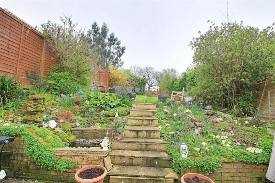 Watford Observer: The garden.