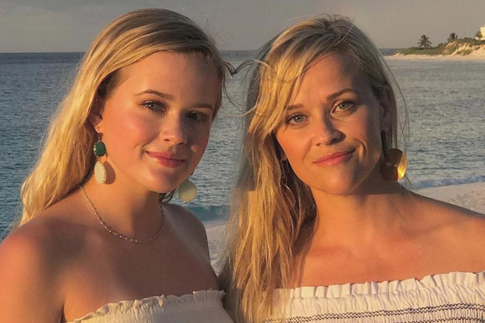 ?Ava Phillippe Talks ‘Weirdly Similar’ Twinning Moments With Mom Reese Witherspoon