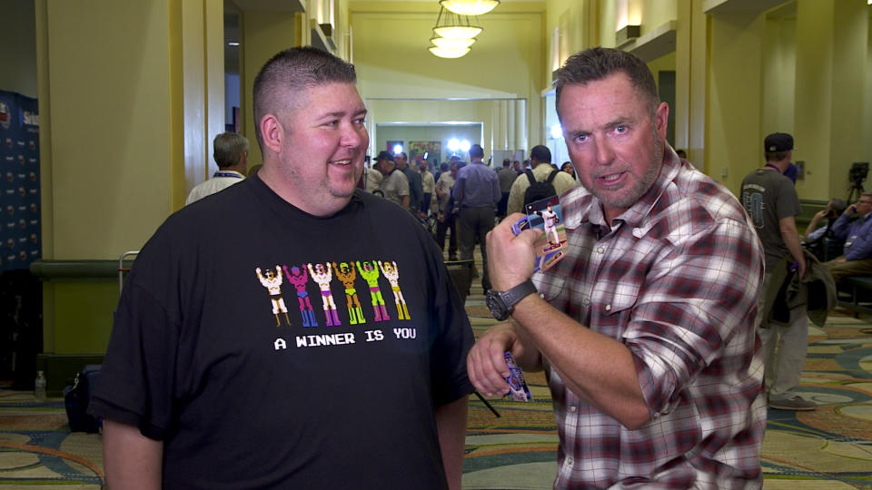 MLB Network’s Kevin Millar opens 90s baseball cards on “Old Baseball Cards.” (Yahoo Sports)