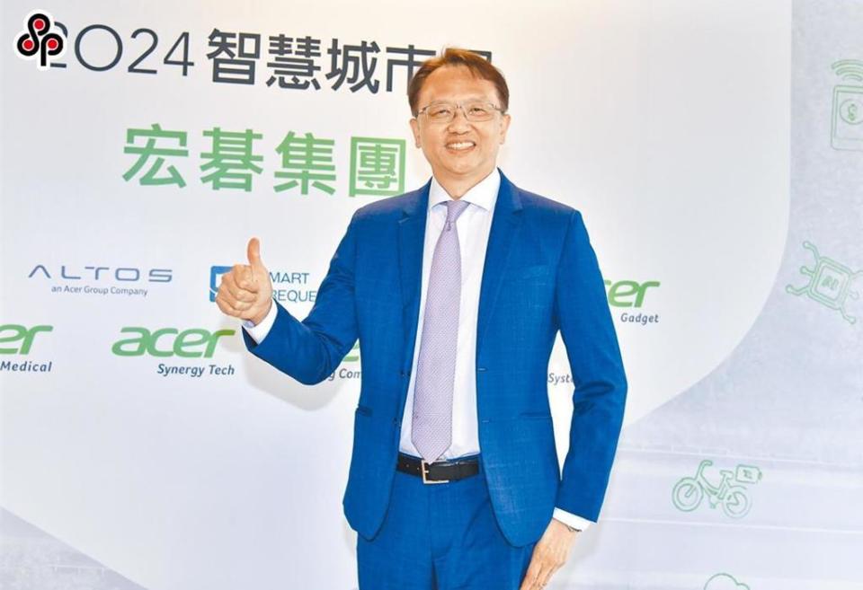 宏碁集團宣布擴大筆電產品線，推出Acer Chromebook Plus 514搶攻教育、商務市場，圖為董事長陳俊聖。（圖／報系資料照）