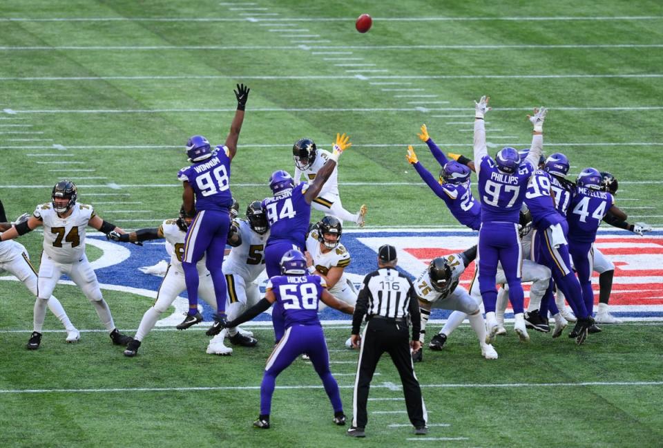 Wil Lutz made a 60-yard field goal but missed one from 61 yards with the final kick (Getty Images)