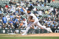 Detroit Tigers relief pitcher Alex Lange throws against the Kansas City Royals in the eighth inning of a baseball game, Friday, April. 26, 2024, in Detroit. (AP Photo/Jose Juarez)