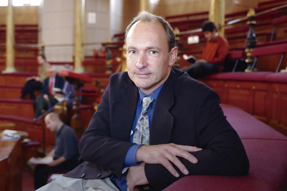 Tim Berners-Lee - Digital Biz