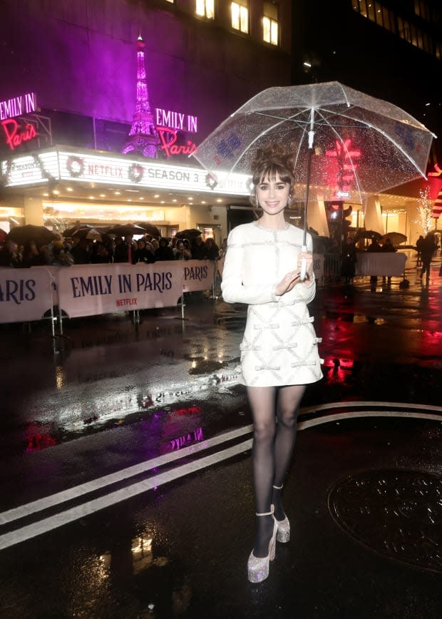 NEW YORK, NEW YORK - DECEMBER 15: Lily Collins attends the Emily In Paris, Paris Theater Premiere at Paris Theater on December 15, 2022 in New York City. (Photo by Jamie McCarthy/Getty Images for Netflix)<p><a href="https://www.gettyimages.com/detail/1449510036" rel="nofollow noopener" target="_blank" data-ylk="slk:Jamie McCarthy/Getty Images;elm:context_link;itc:0;sec:content-canvas" class="link ">Jamie McCarthy/Getty Images</a></p>