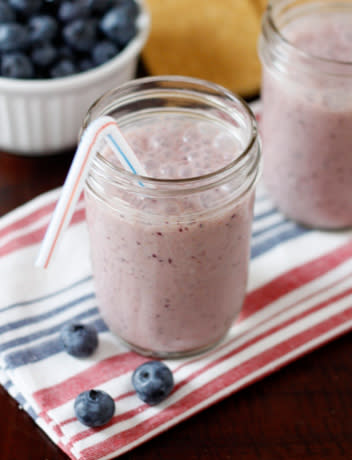 Blueberry Cobbler Smoothie