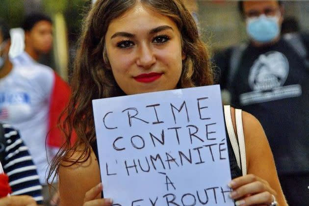 <p>"Crime contre l'humanité à Beyrouth". </p>