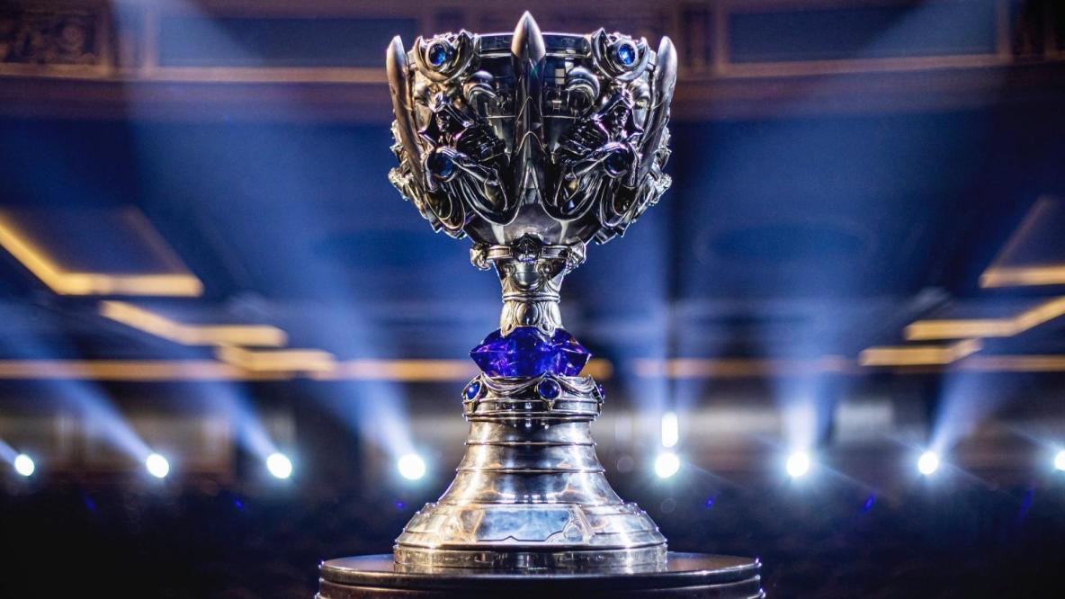 Tiffany and Co. are redesigning Worlds 2022 Summoner's Cup